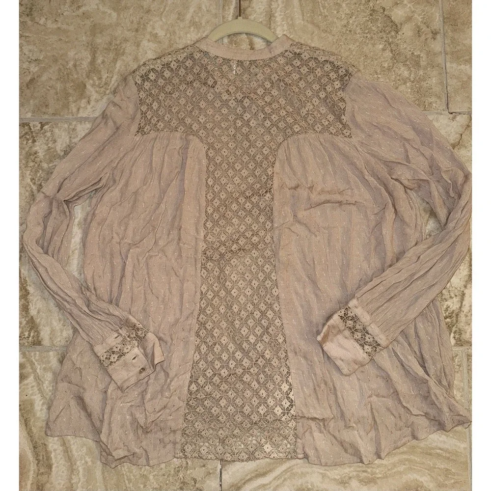 Free People Beige Long Flowy Boho Button Down Top w/Lace Back‎ Size M
